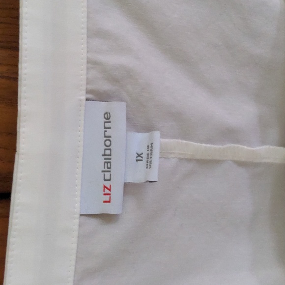 Blouse shirt - Picture 2 of 4